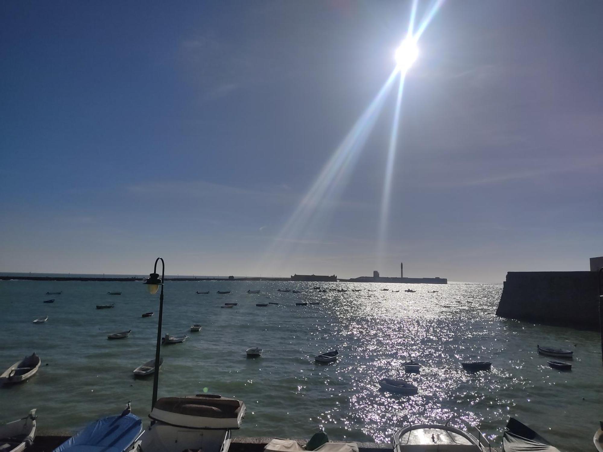 Estreno Centro Y Playa Cadiz Lejlighed Eksteriør billede